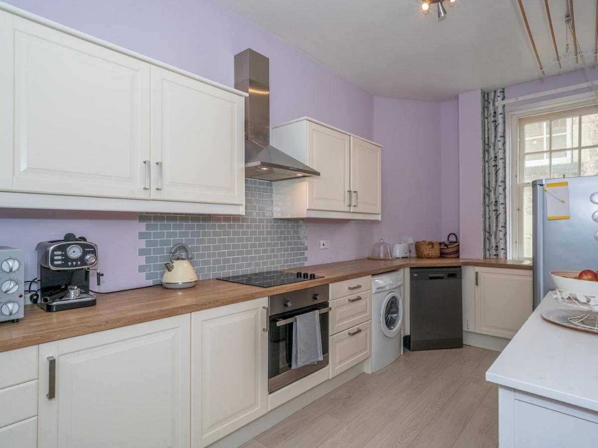 אדינבורו Pass The Keys Central Spacious Flat At Royal Mile מראה חיצוני תמונה
