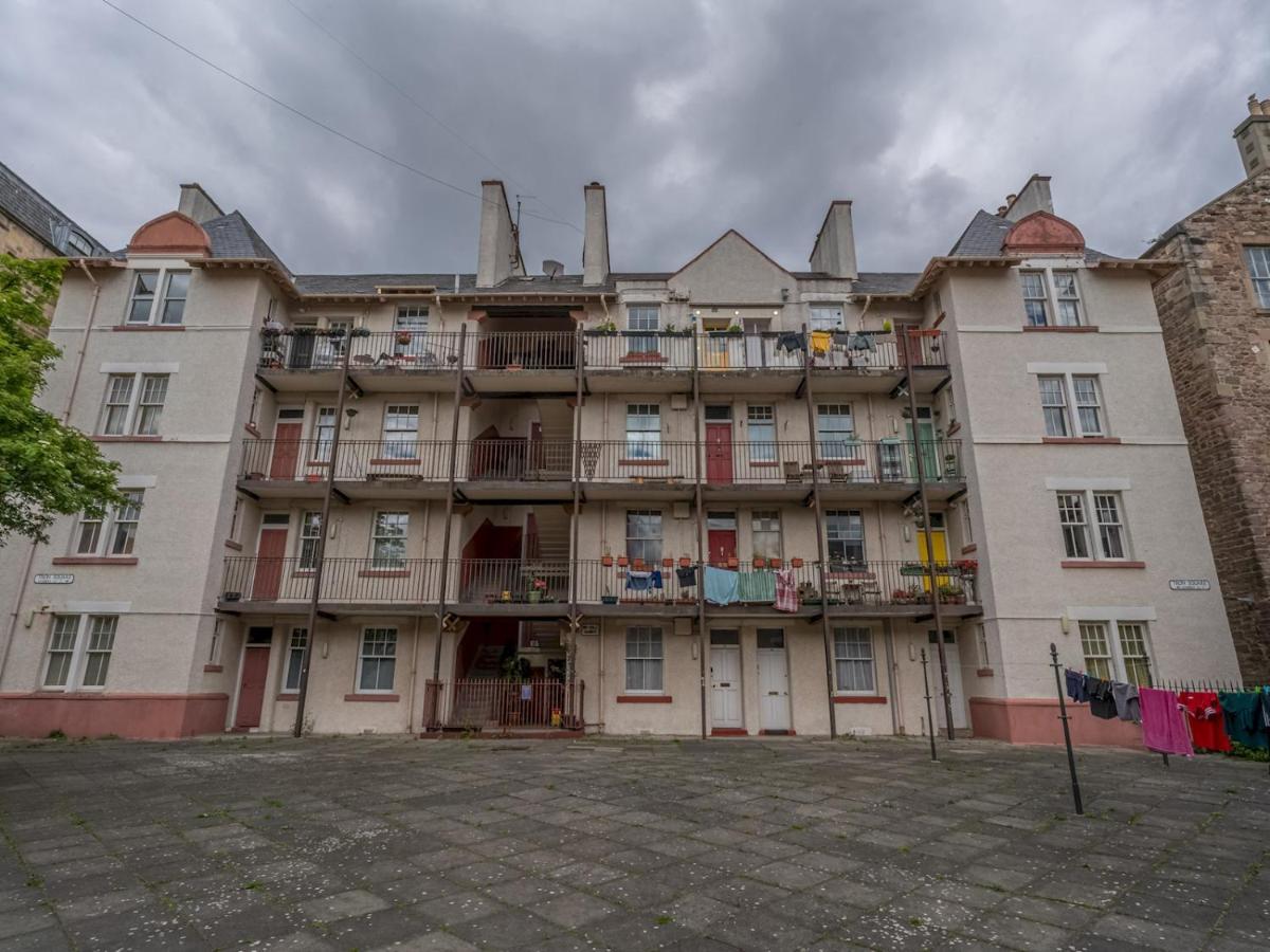 אדינבורו Pass The Keys Central Spacious Flat At Royal Mile מראה חיצוני תמונה